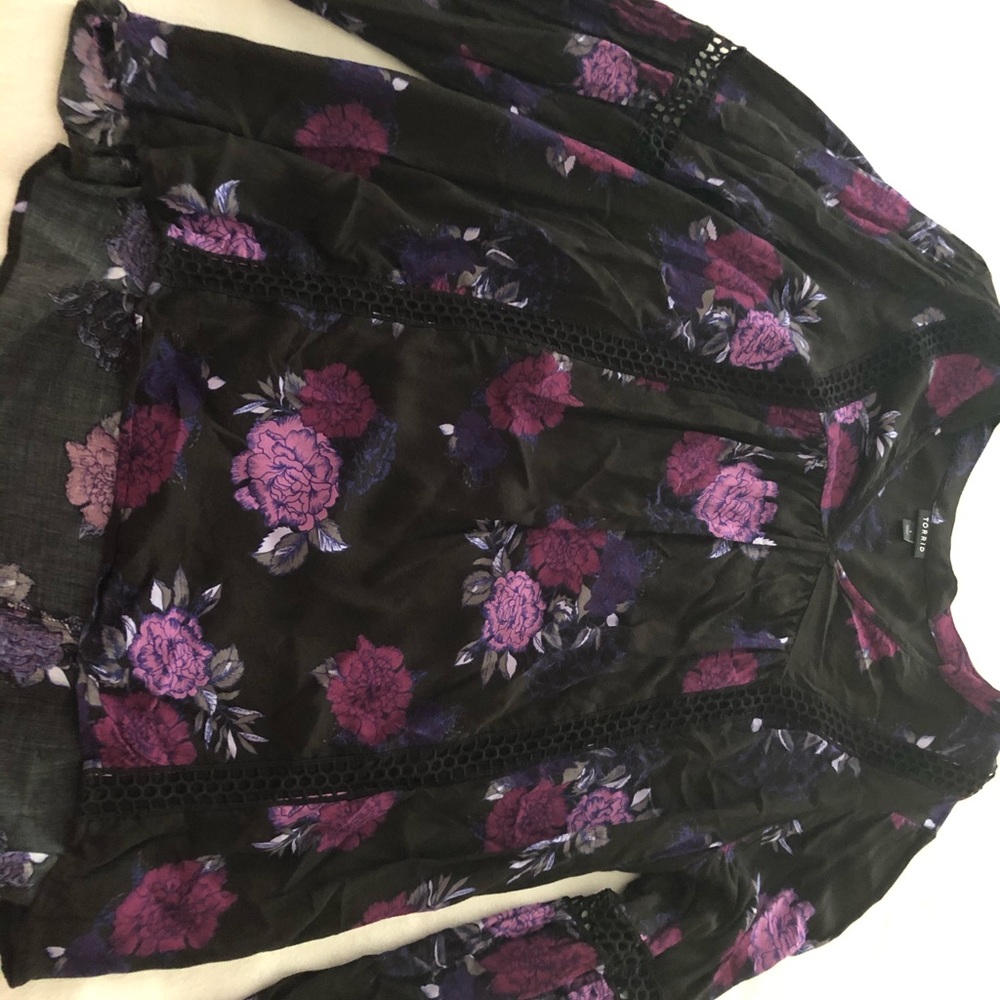 Woman’s blouse
